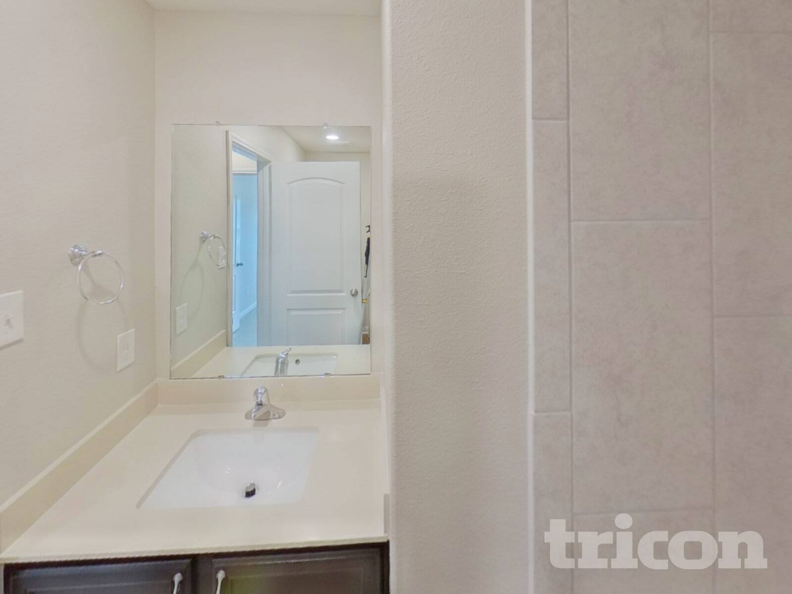 Building Photo - 114 Hamilton Way