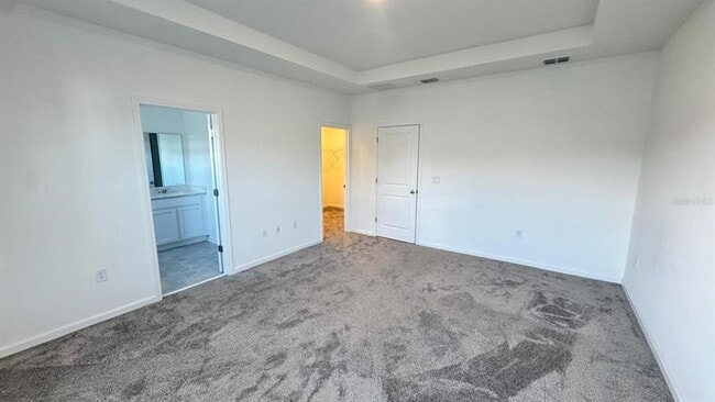 Building Photo - 2524 Skyline Lp
