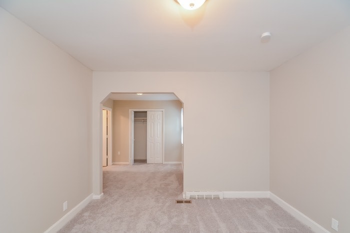 Building Photo - 927 S Plum St