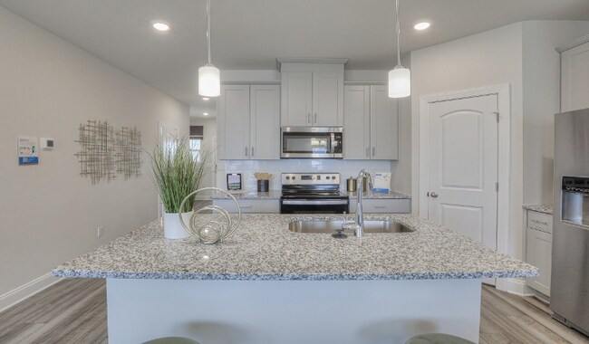 Building Photo - 4525 Skywood Ln