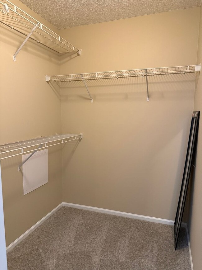 Building Photo - Spacious 2B/2B Renovated Condo - The Reserve in Bluffton - No July Rent!!