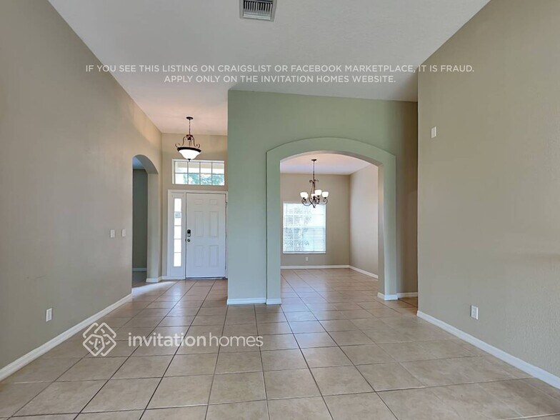 Building Photo - 12911 Cattail Shore Ln