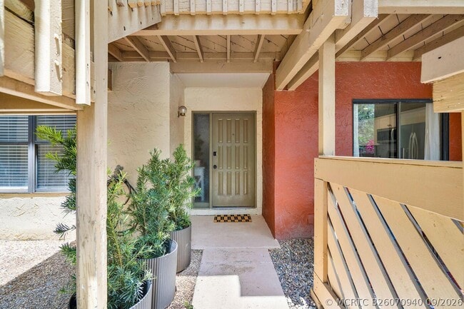 Building Photo - 13095 Belhaven Ct