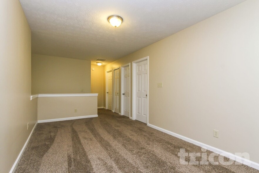 Building Photo - 3713 Mechanicsburg Dr