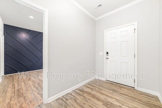 Building Photo - 757 Garrett Green Way