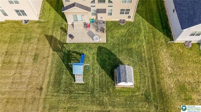 Building Photo - 4247 Beech Dr