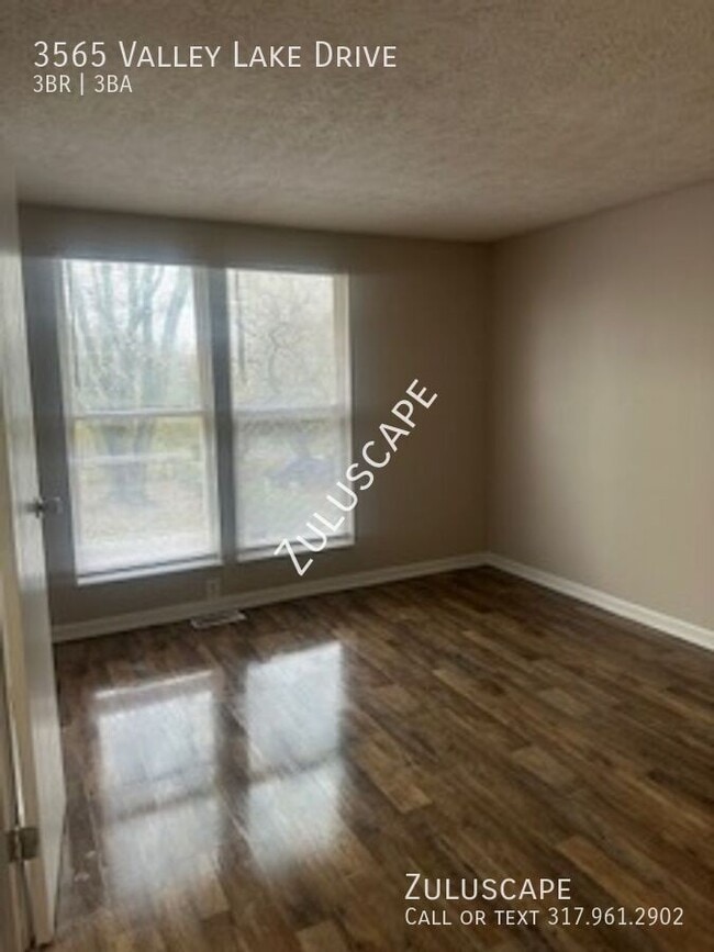 Building Photo - 3565 Valley Lake Dr