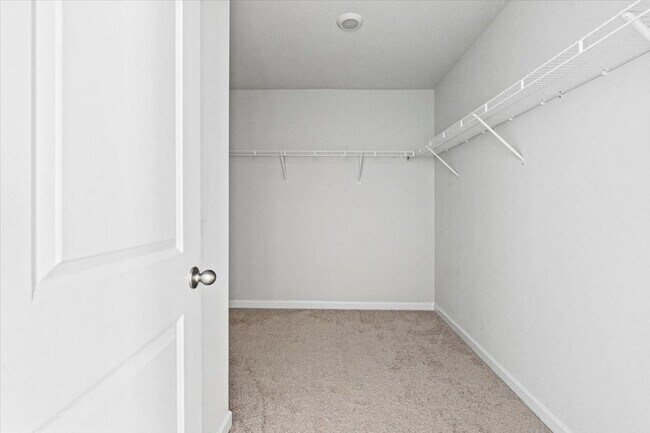 Building Photo - 5144 Captain Dr