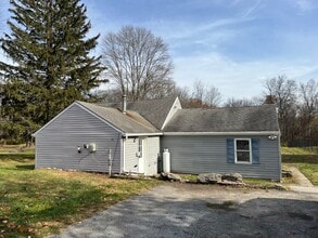 Building Photo - 19 Bennett Rd