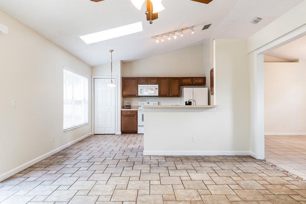 Building Photo - 8000 Stirrupwood Ct