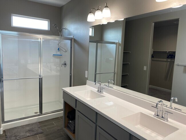 Building Photo - 24085 W Ripple Rd