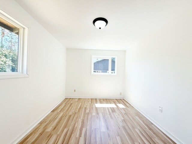 Building Photo - 3326 Halverson Ave
