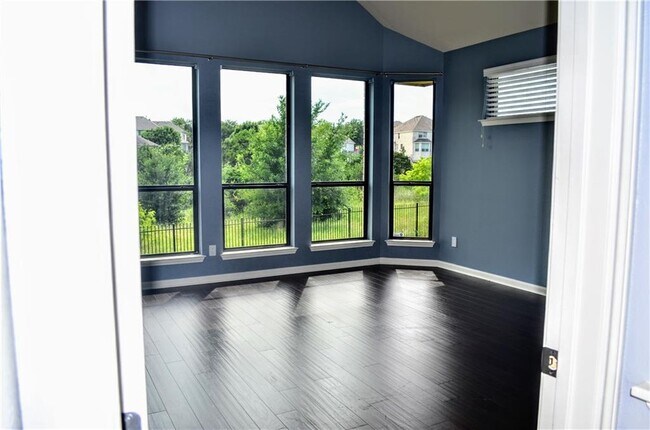 Building Photo - 117 Calima Cove