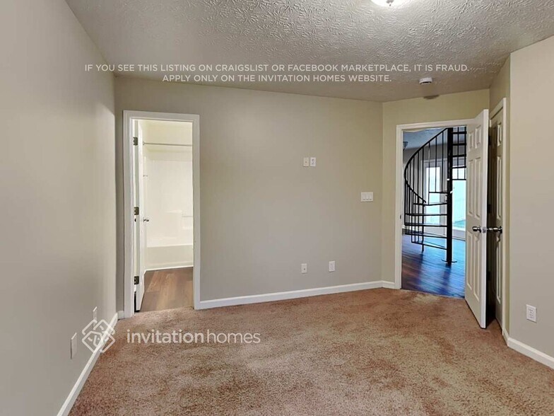 Building Photo - 740 Avening Ct