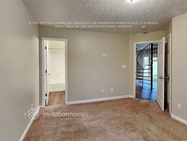 Building Photo - 740 Avening Ct