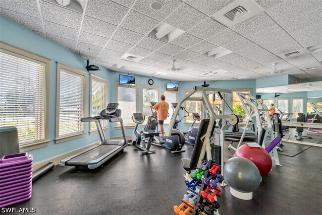 Building Photo - 11774 Longshore Way W