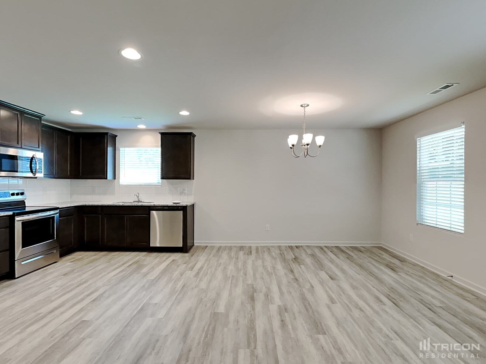 Building Photo - 4951 Westerly Dr