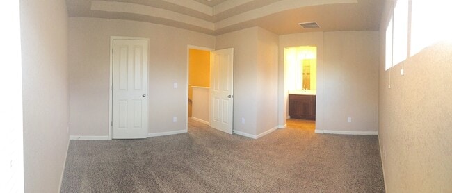 Building Photo - Start Your Summer off Right with Space in ...