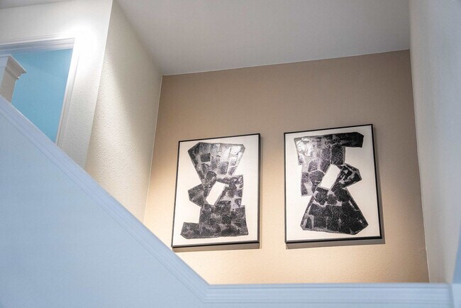 Building Photo - 7108 Dallas Dr