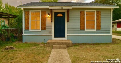 Building Photo - 1511 San Casimiro St