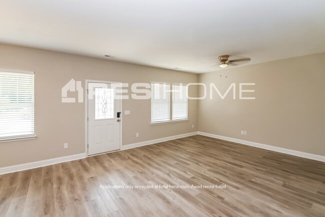Building Photo - HOME FOR RENT--1/2 OFF ONE MONTH!!
