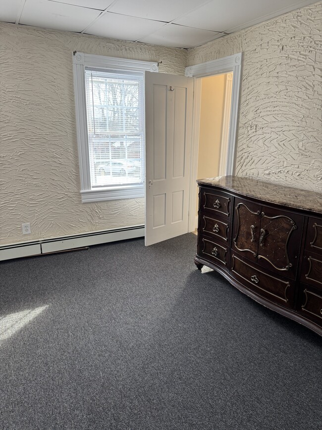 New carpets and floors - 88 E Marie St