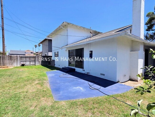 Building Photo - 873 E Turmont St