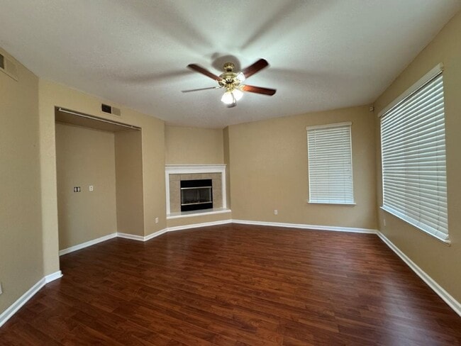 Building Photo - Beautiful 4 Bedroom Home with Solar – North Natomas