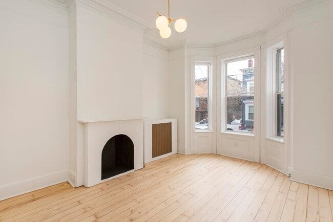 Building Photo - 339 Ogden Ave.