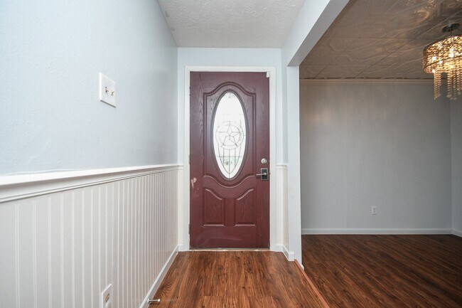 Building Photo - 14323 Quiet Town Ln