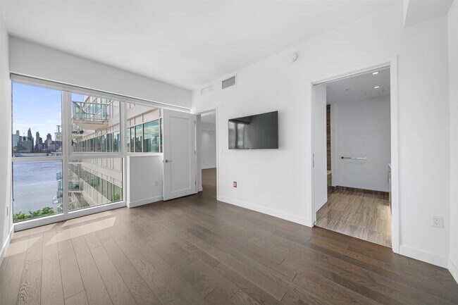 Building Photo - 800 Ave at Port Imperial