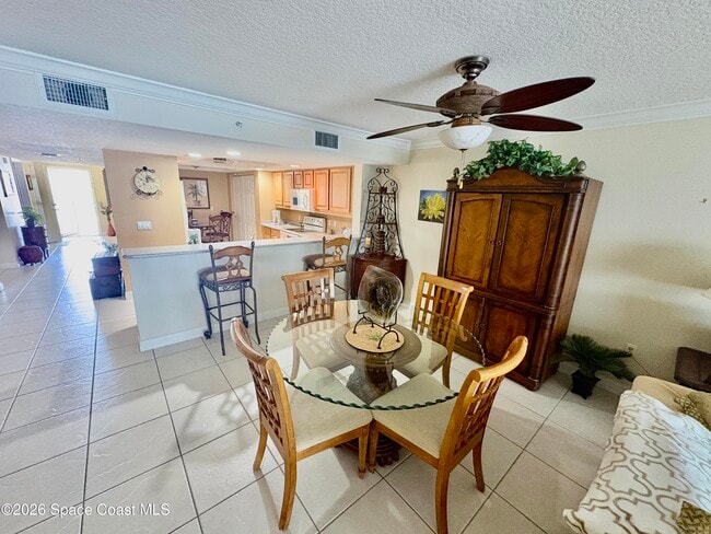 Building Photo - 701 Solana Shores Dr