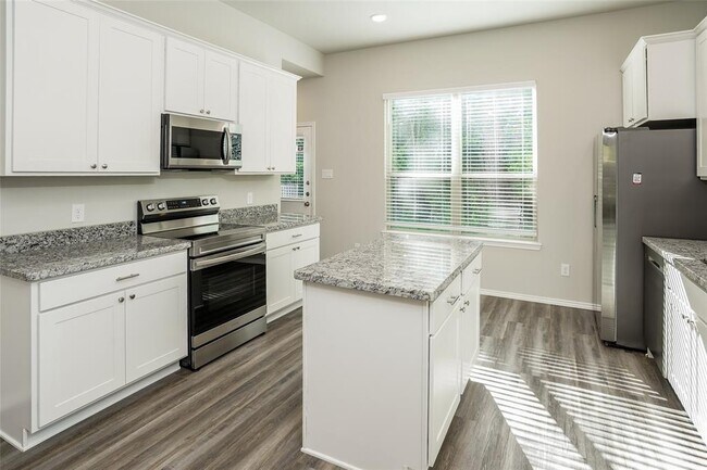 Building Photo - 603 Cherokee Dr