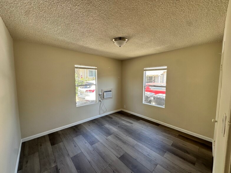 Building Photo - 7650 Day St