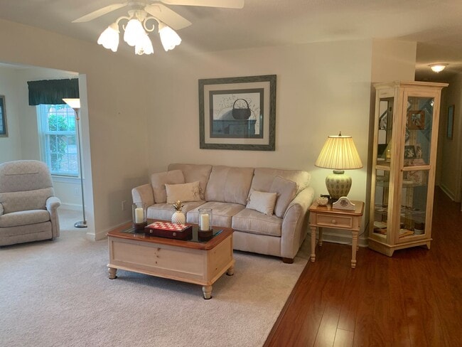 Building Photo - Beautiful, 1st Floor Unfurnished,  Bedroom Condo at Riverwoods in Murrells Inlet!
