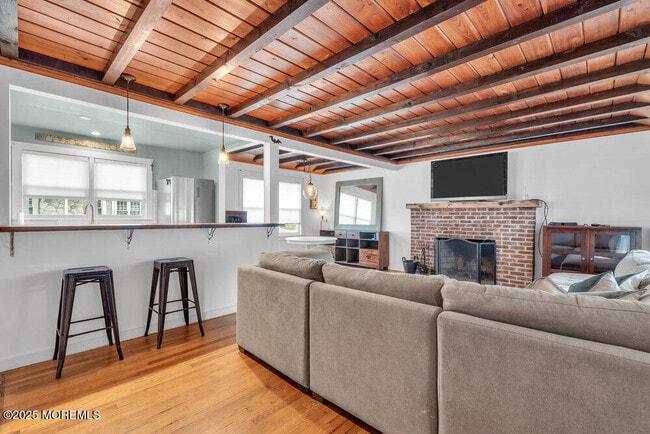 Building Photo - 228 Fischer Blvd