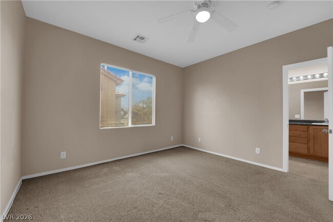 Building Photo - 10573 Allegrini Dr