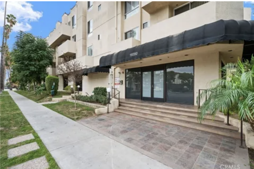 Building Photo - 19350 Sherman Way