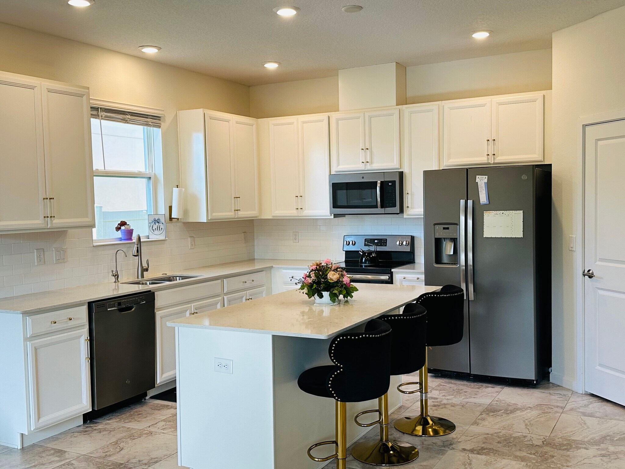Building Photo - 1818 Black Maple Pl