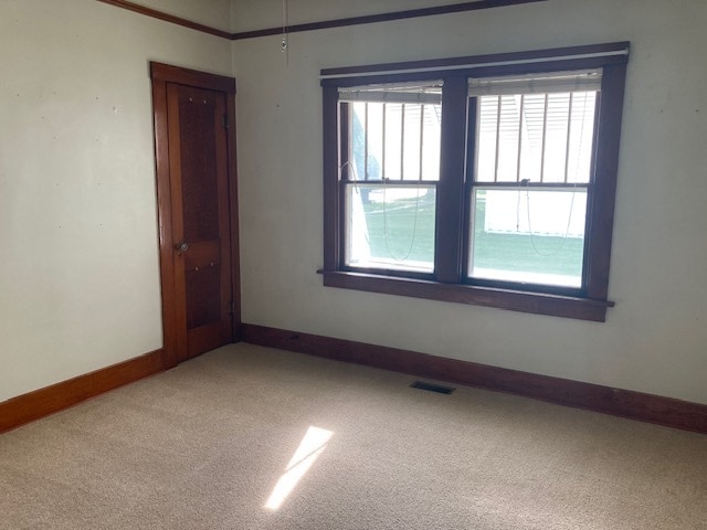 Building Photo - 305 W 30th St