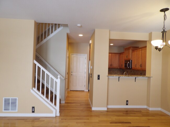 Building Photo - 1263 Walters Point