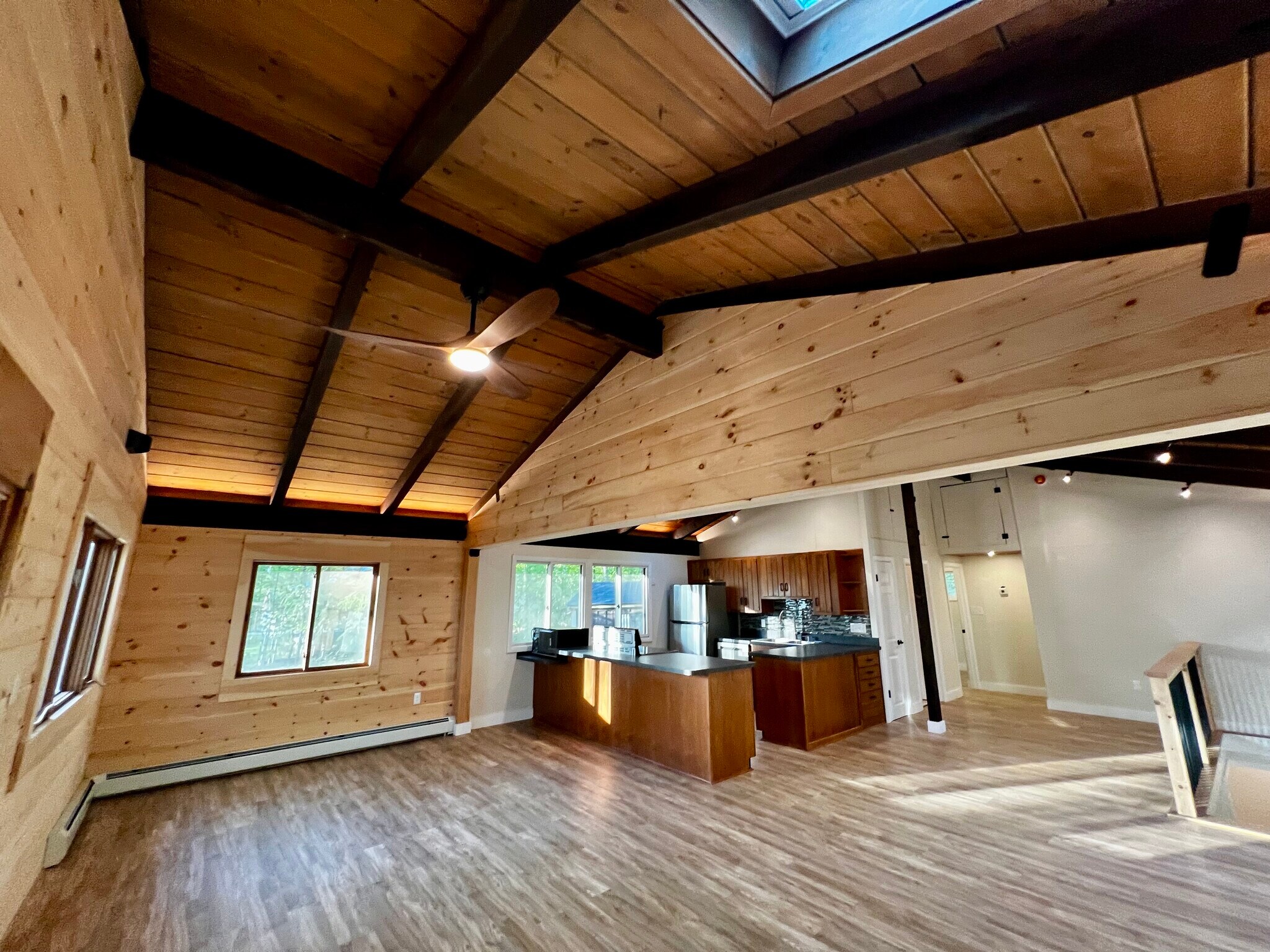 Building Photo - 69 Scenic Dr