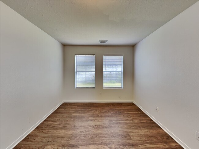 Building Photo - 18514 Inwood Elm Cir