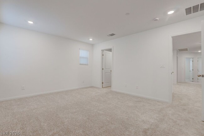 Building Photo - 2744 Tricase St