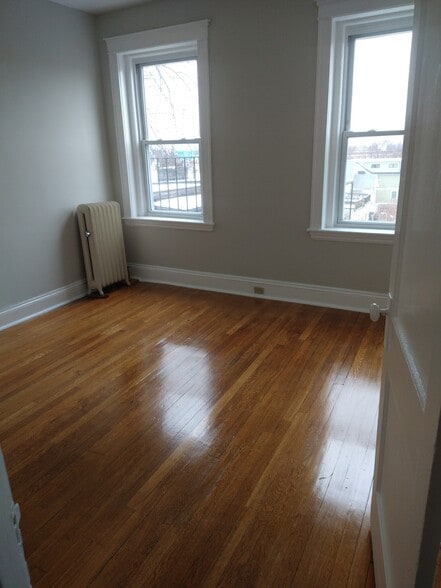 Building Photo - 18 Kilmarnock St