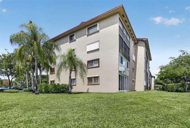 Building Photo - 13700 SW 11th St