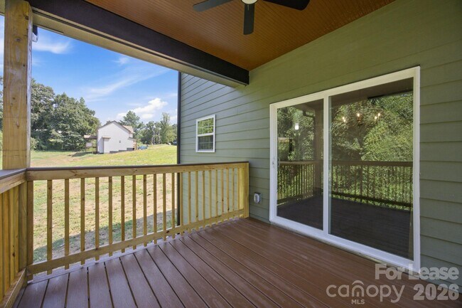Building Photo - 122 McCarver Rd