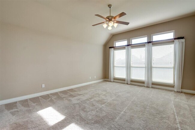 Building Photo - 23319 Tirino Shores Dr