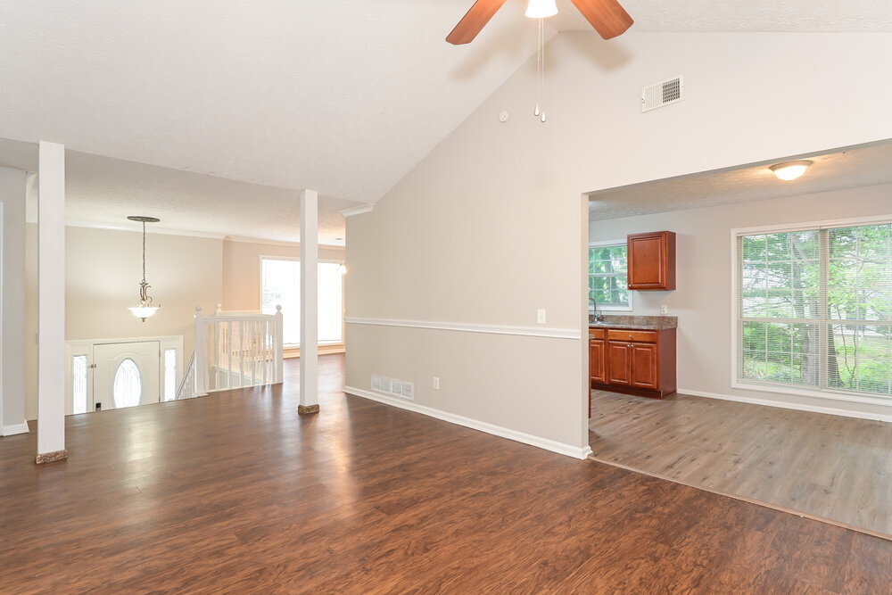 Building Photo - 2526 Riverwood Spg