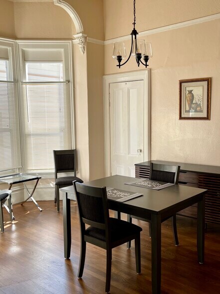 dining room - 1231 E 19th St